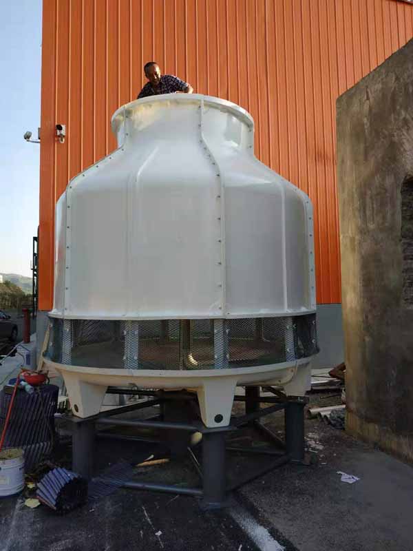 贵州盘县150T冷却塔安装现场