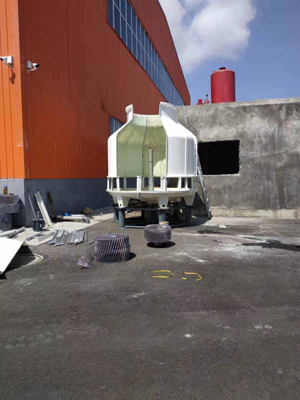 贵州盘县150T冷却塔安装现场